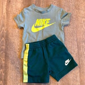 Boys Nike Set - Green